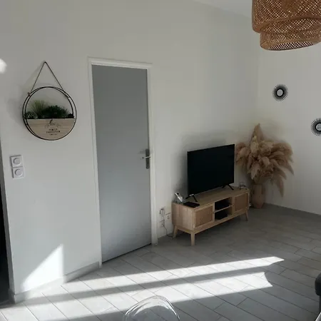 Апартаменты T2 Climatise A 5 Min De La Gare St-charles - Vieux Port *